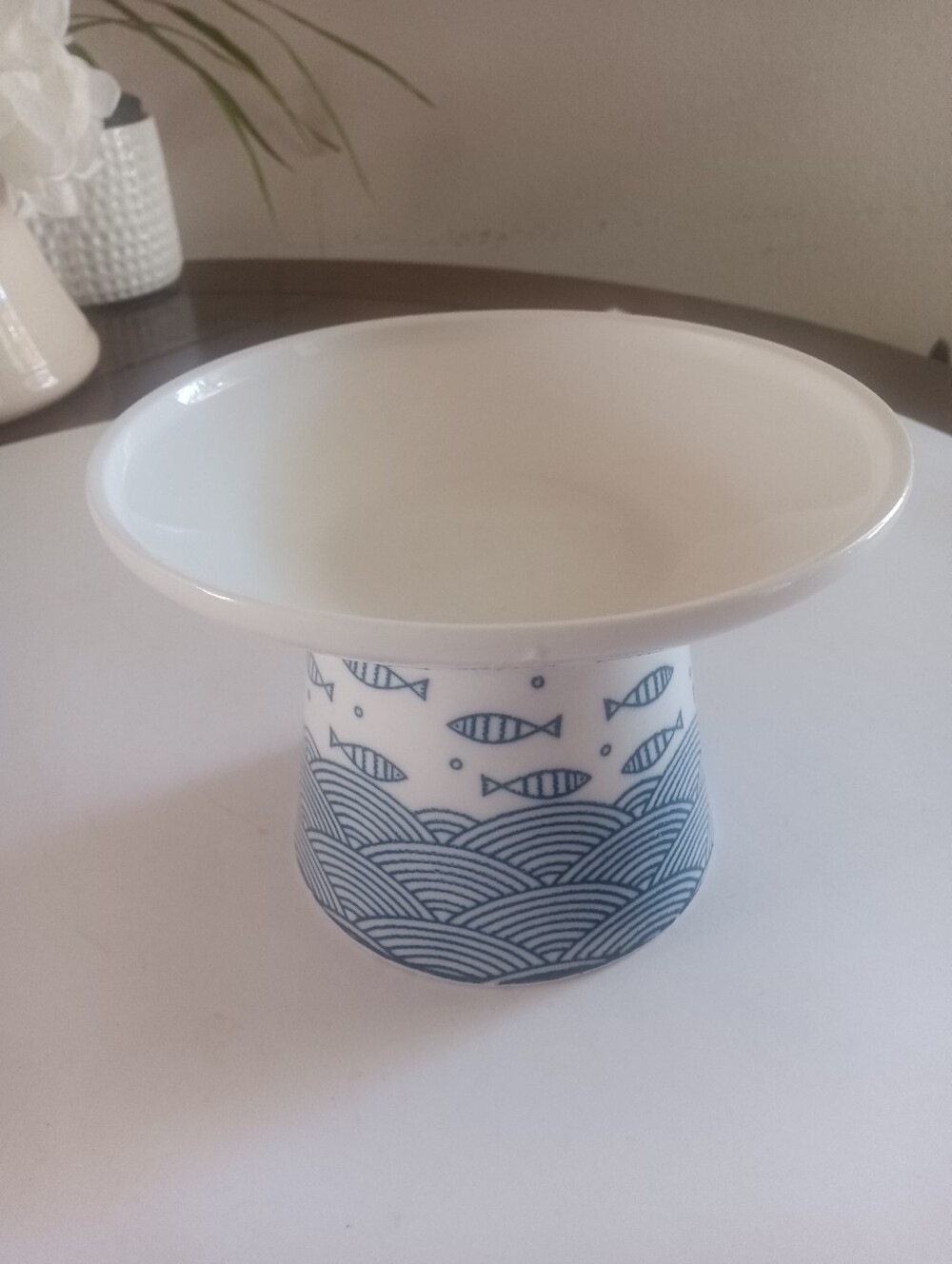 Elevated Pet Porcelain Bowl For Small Dogs And Cats